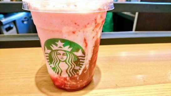 strawberry-delight-frappuccino[1]