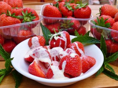 strawberries-cream-face